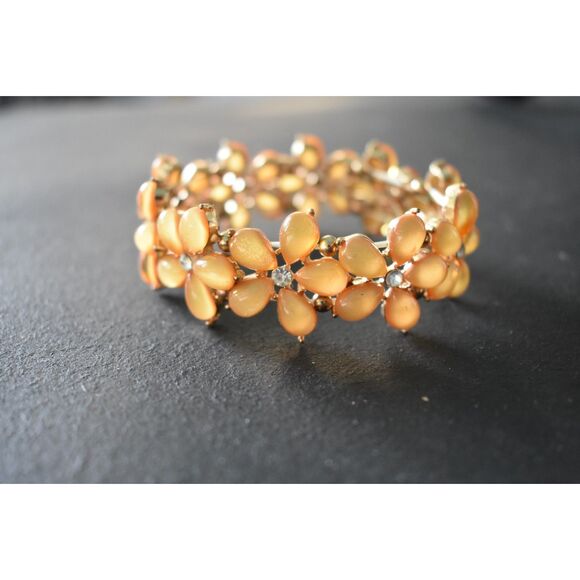 Golden Floral Stretch Bracelet, Rhinestone Petal Elegance (7.5") - Picture 2 of 8